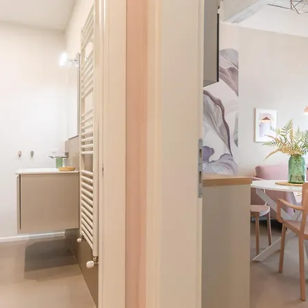 Apartment Alocasia Dream Siena