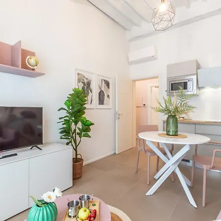 Apartment Alocasia Dream